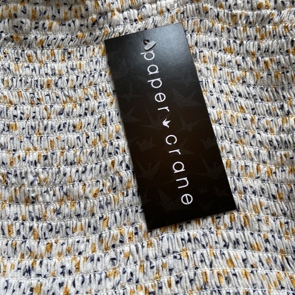 NWT Ditsy Floral Smocked Top - Medium - Picture 2 of 8